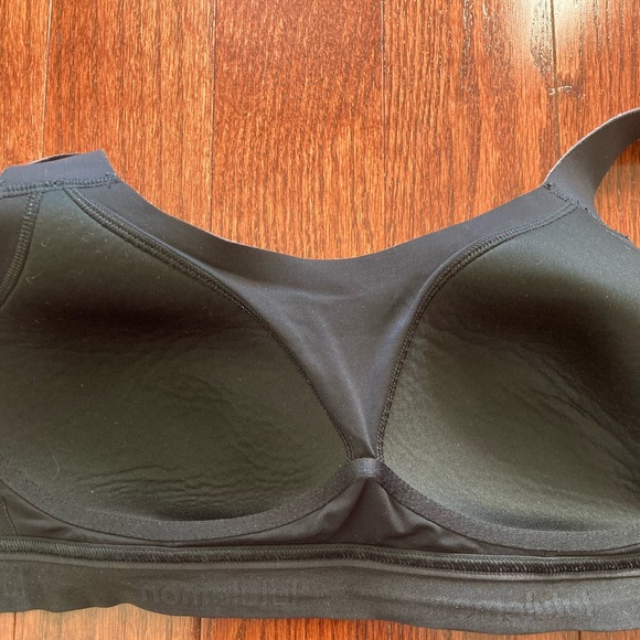 Lululemon fine form sports bra sz 34 D - Picture 9 of 12